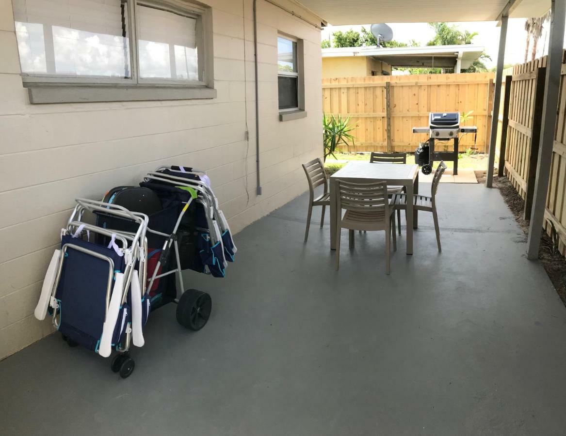 Salty Serenity Duplex Cocoa Beach Exterior foto